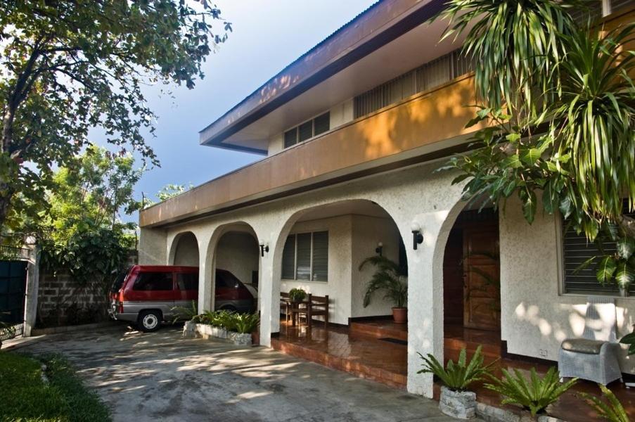 Casa Joaquin Bnb Тагуиг Екстериор снимка