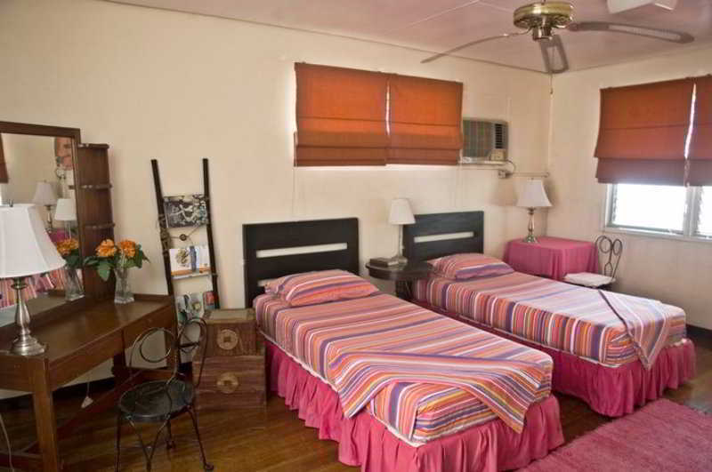 Casa Joaquin Bnb Тагуиг Екстериор снимка